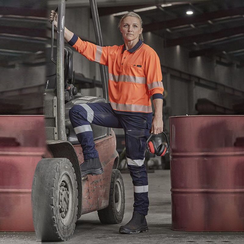 Womens Essential Stretch Taped Cargo Pant - Cuffed Thumbnail